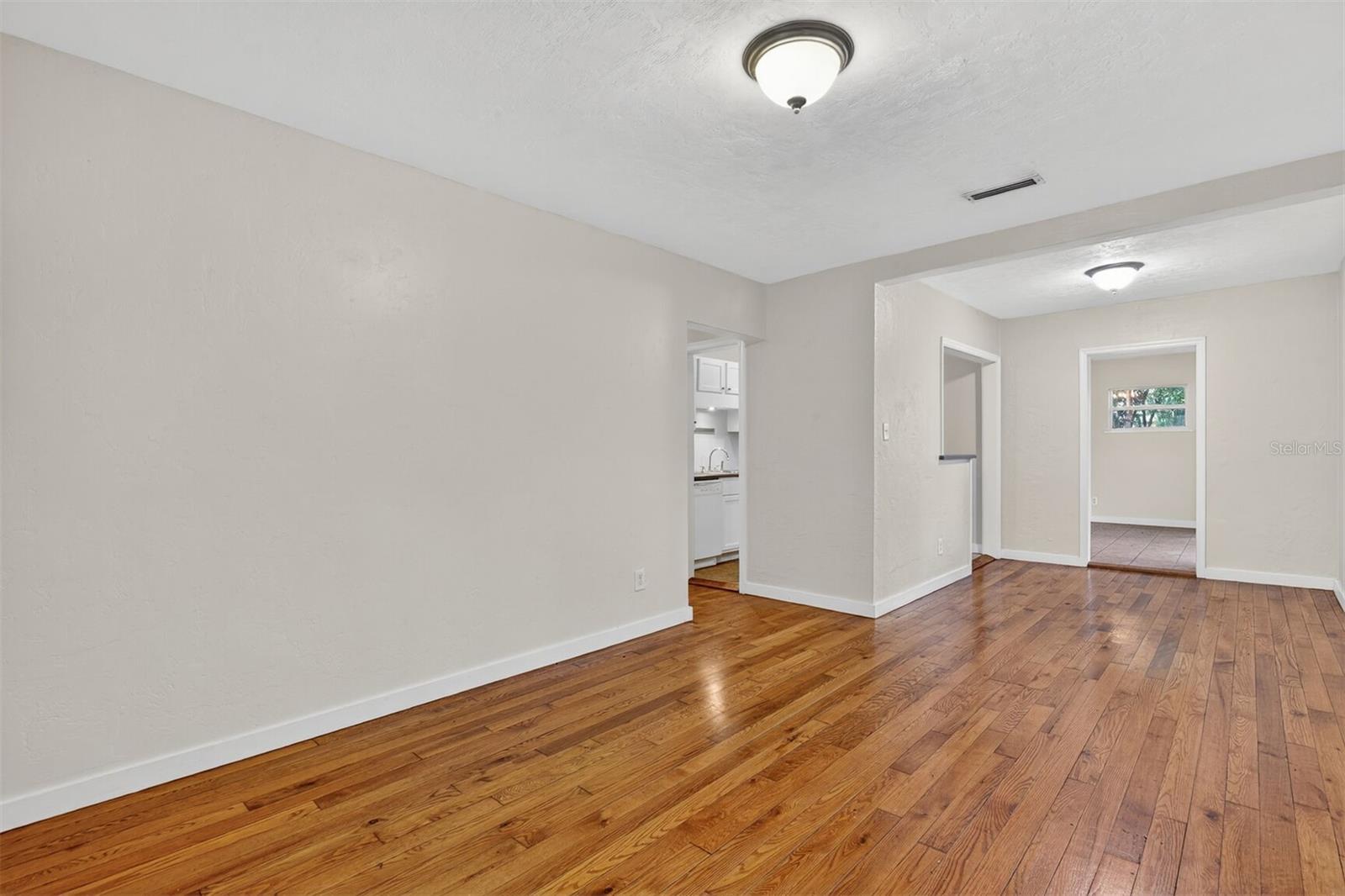914 6th, Gainesville, FL 32601