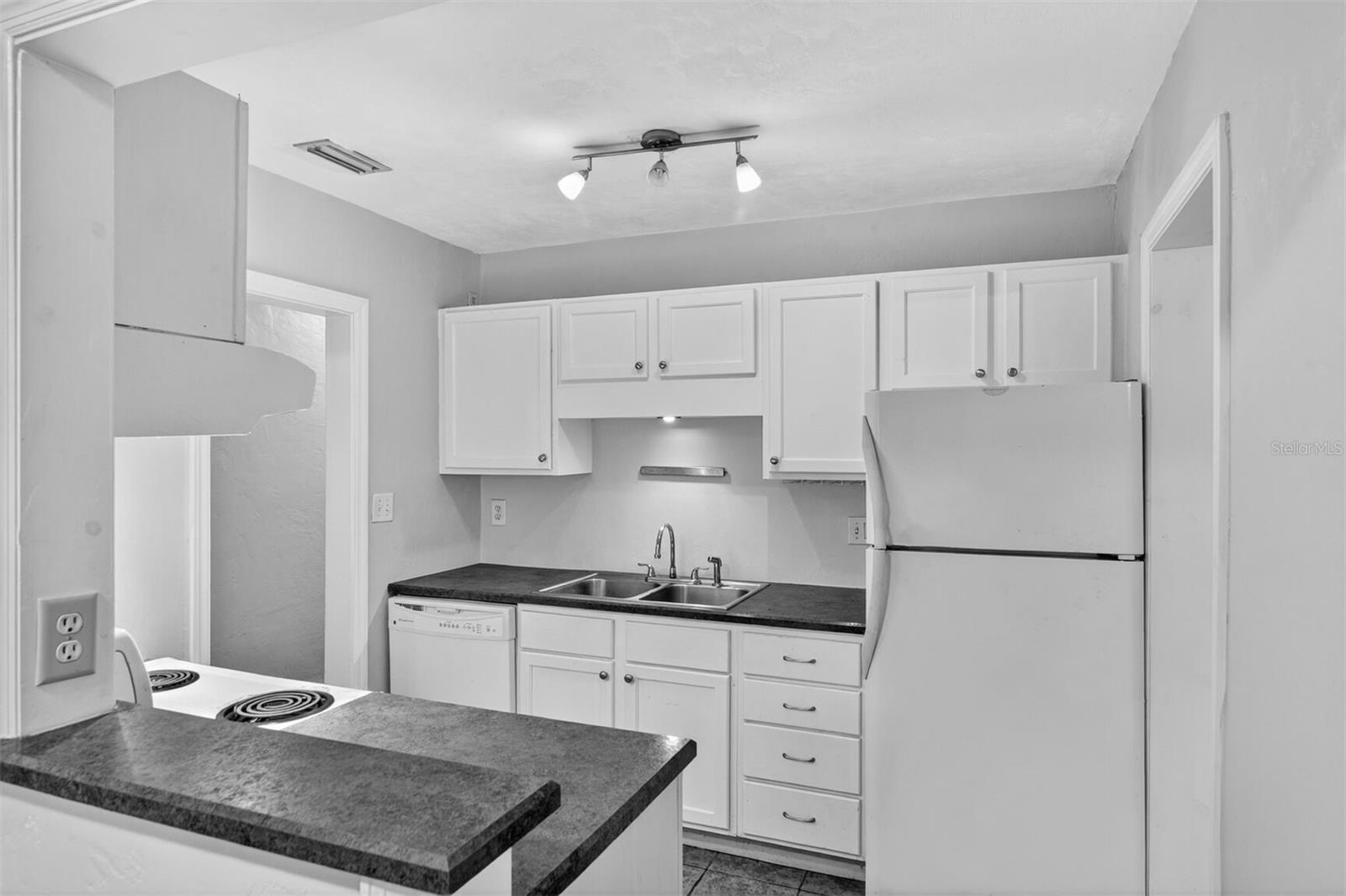 914 6th, Gainesville, FL 32601