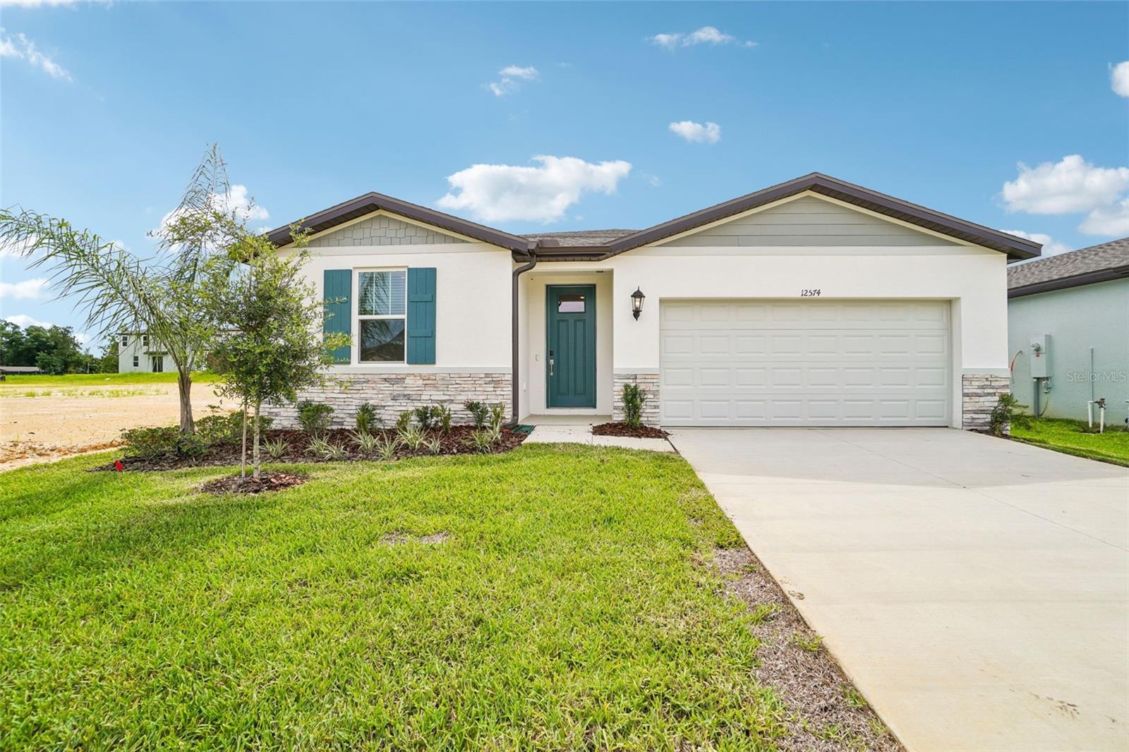 12574 Hourglass, Dade City, FL 33525