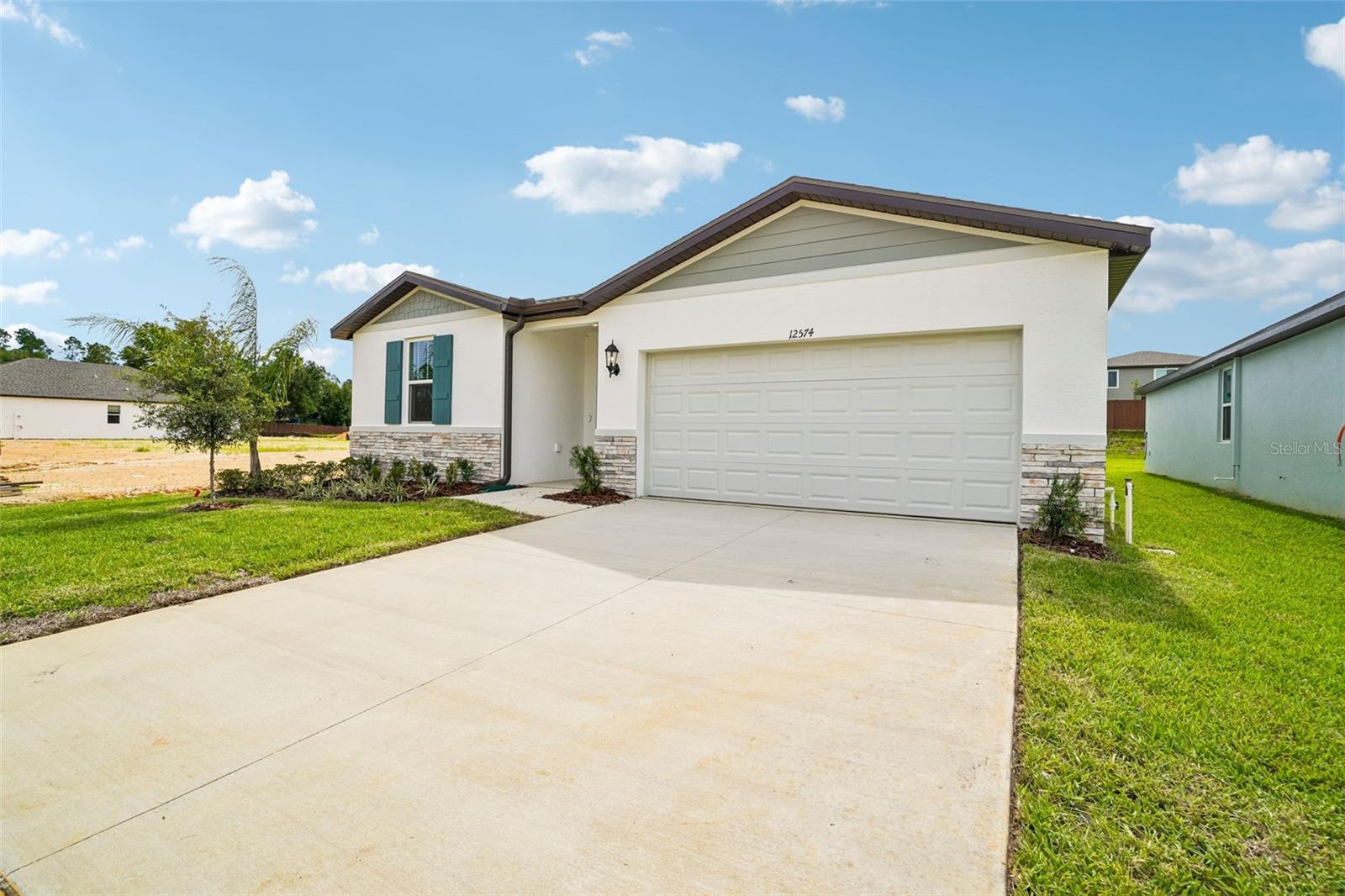 12574 Hourglass, Dade City, FL 33525