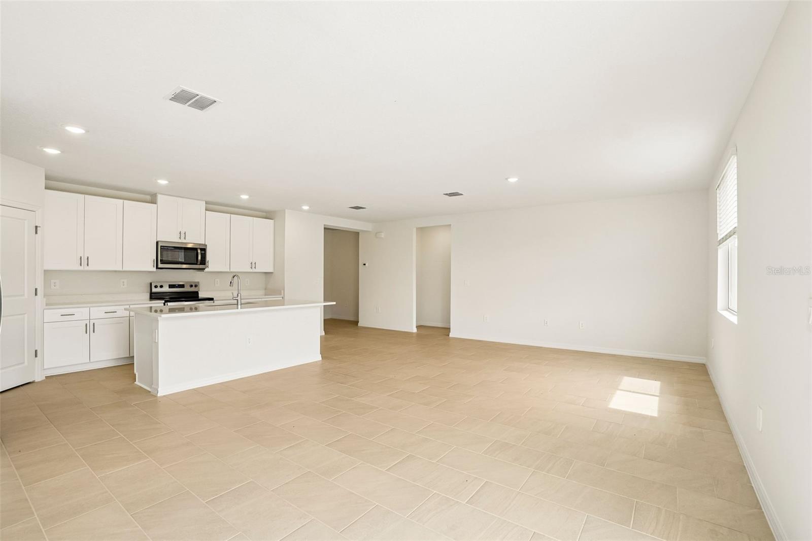 12574 Hourglass, Dade City, FL 33525