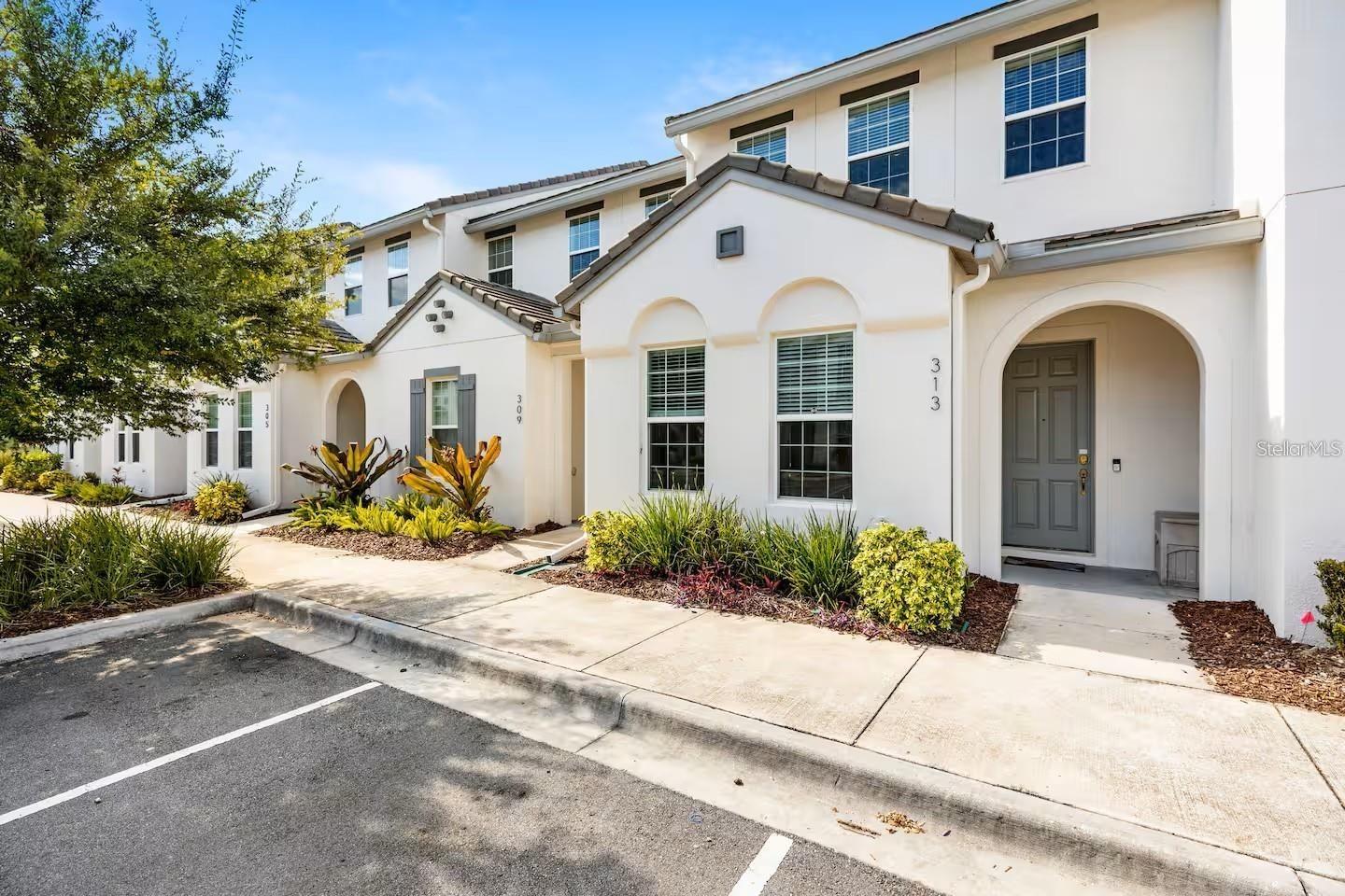 313 Captiva, Davenport, FL 33896