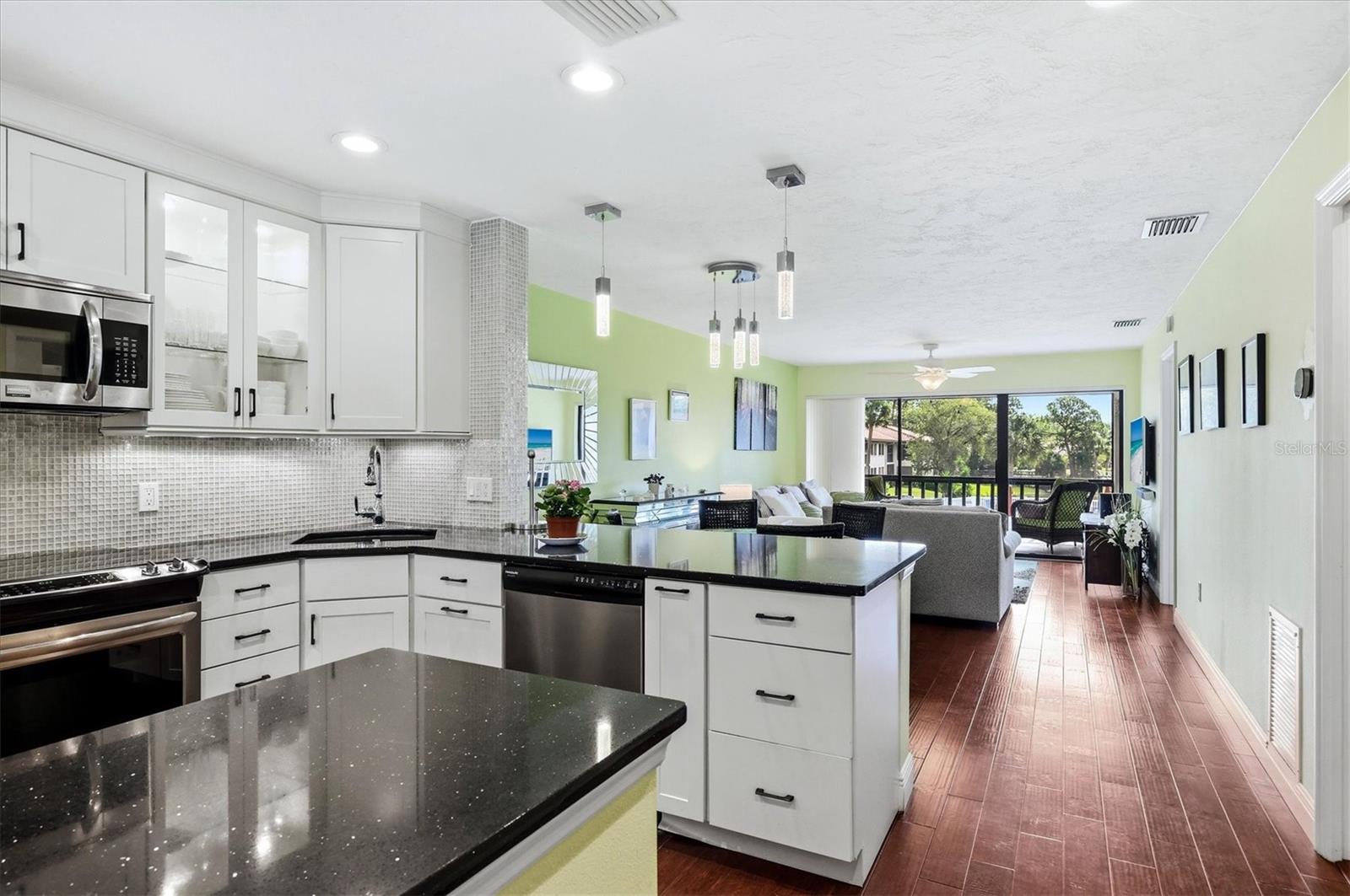 5186 Lake Village Unit 90, Sarasota, FL 34235