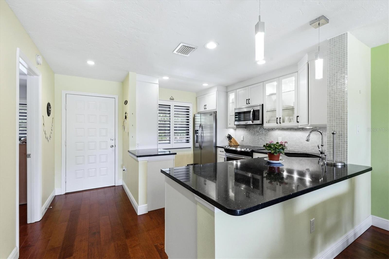 5186 Lake Village Unit 90, Sarasota, FL 34235