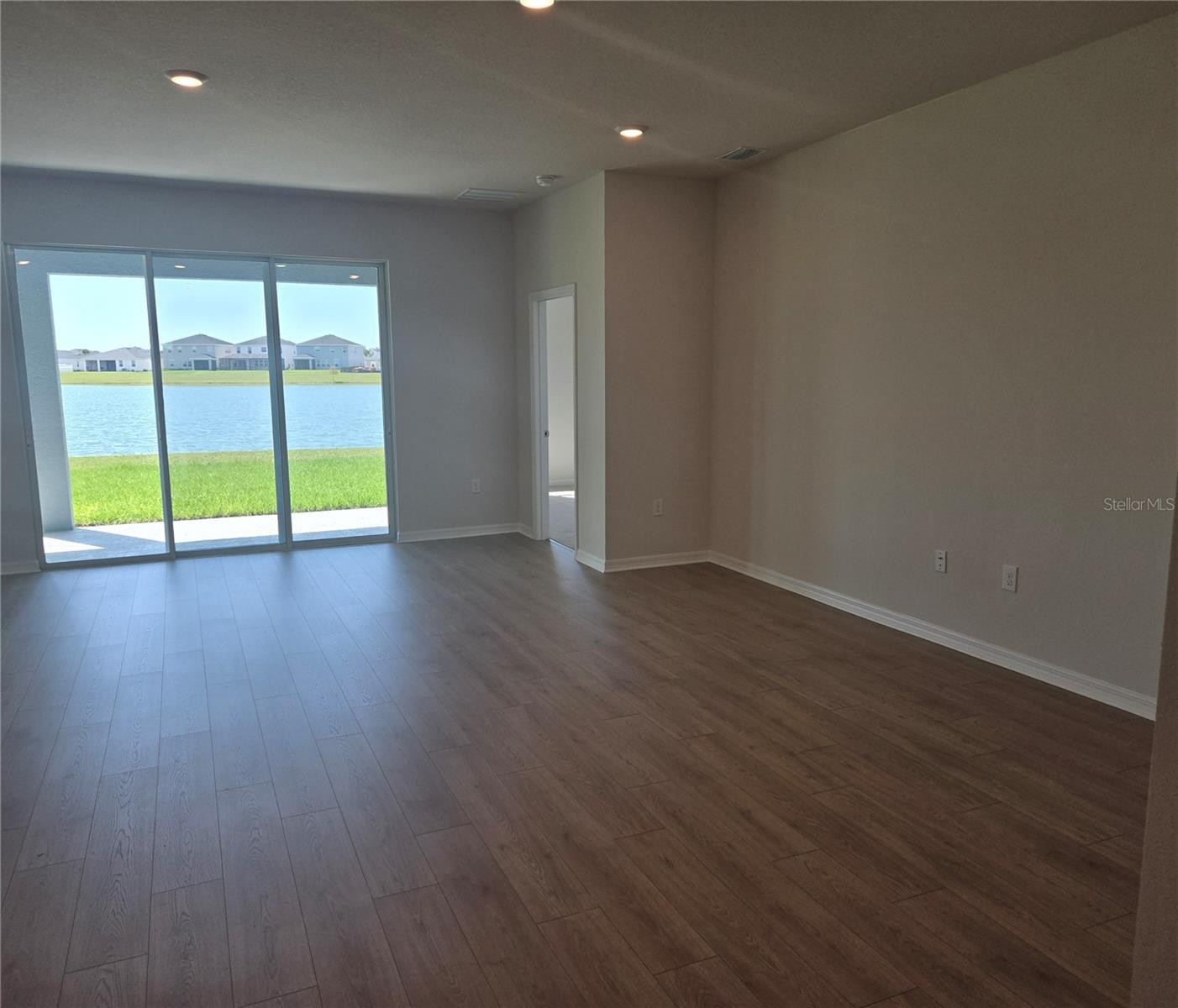 17131 James, Parrish, FL 34219