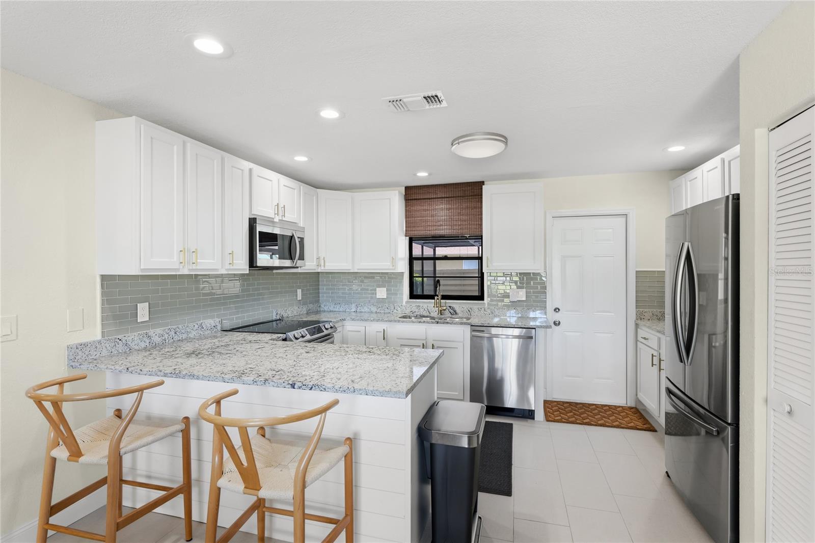6513 29th, Bradenton, FL 34209