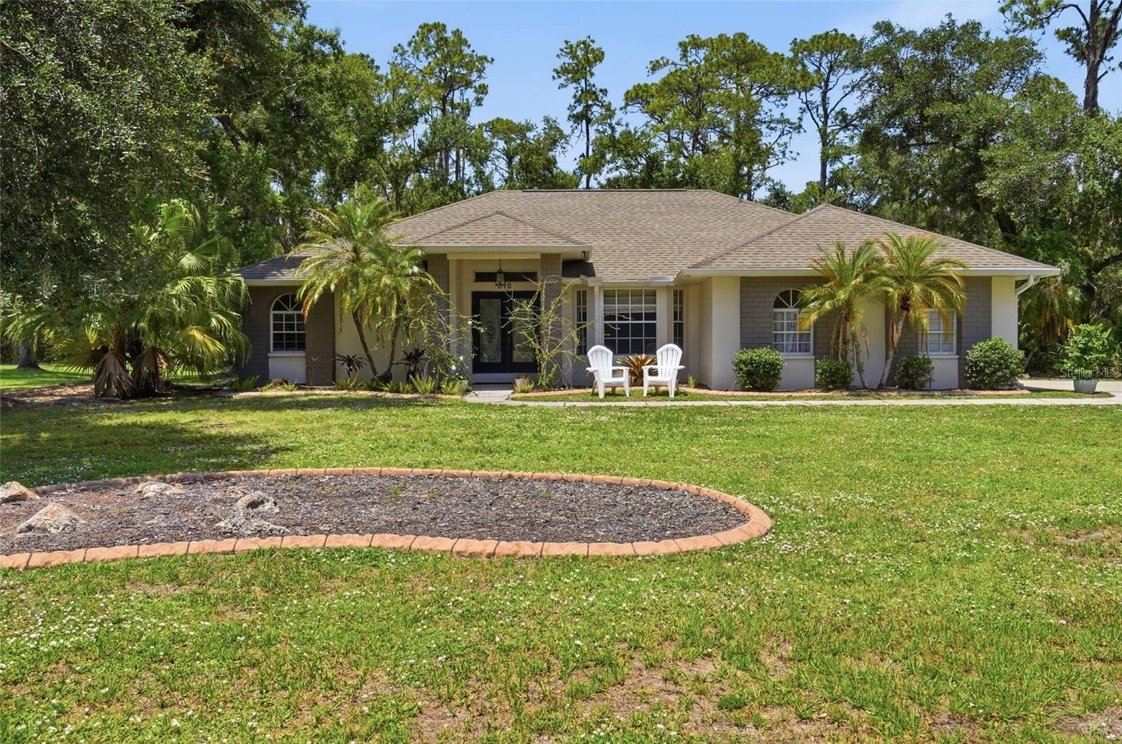 610 Woodview, Bradenton, FL 34212