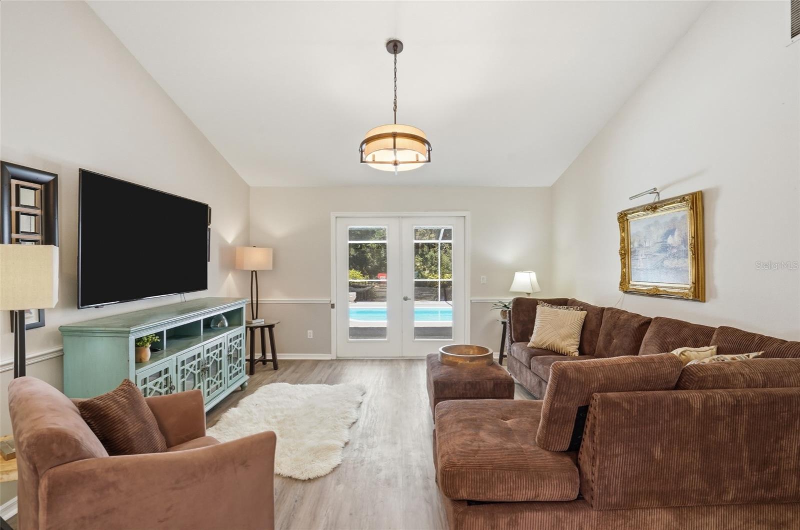 610 Woodview, Bradenton, FL 34212