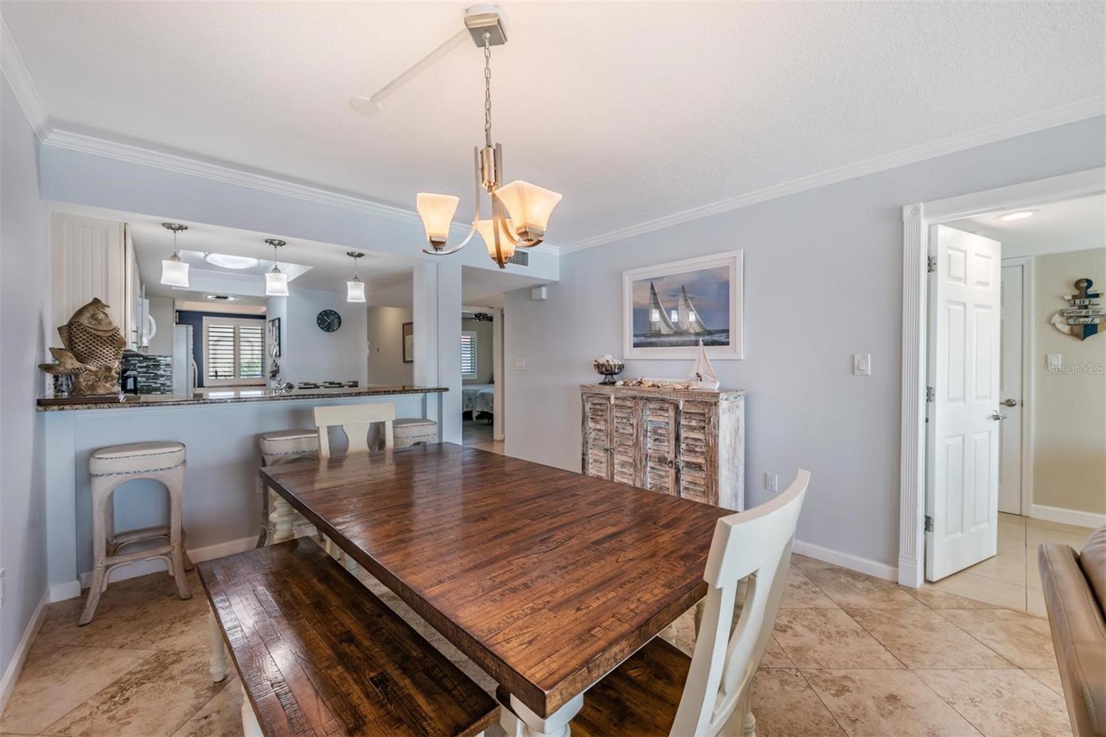 7435 Bayshore Unit 303, Treasure Island, FL 33706