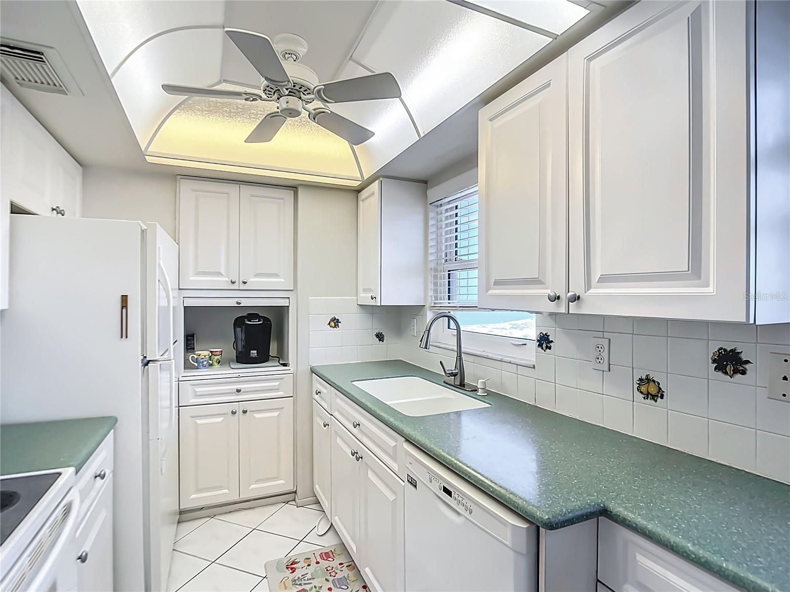 1255 Tarpon Center Unit 510, Venice, FL 34285