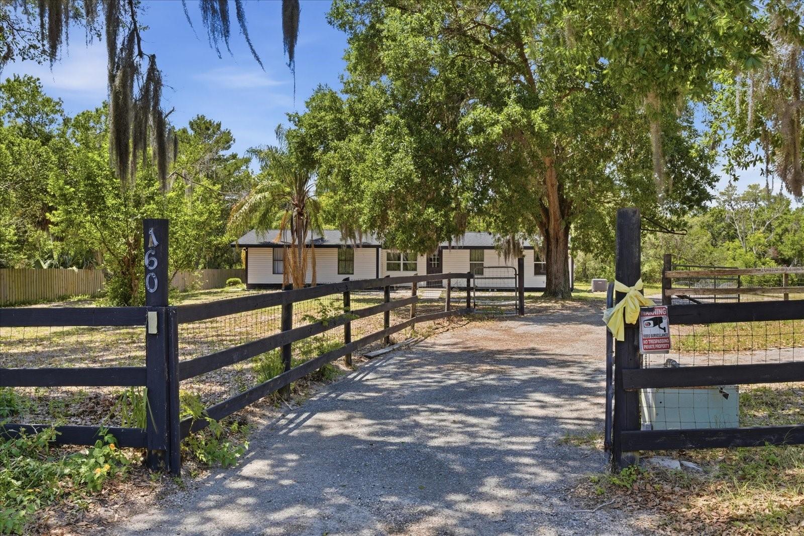 160 Deerpath, Debary, FL 32713