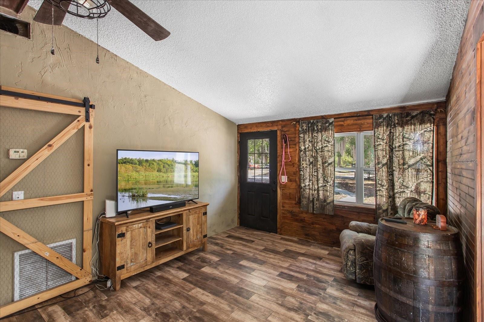 160 Deerpath, Debary, FL 32713