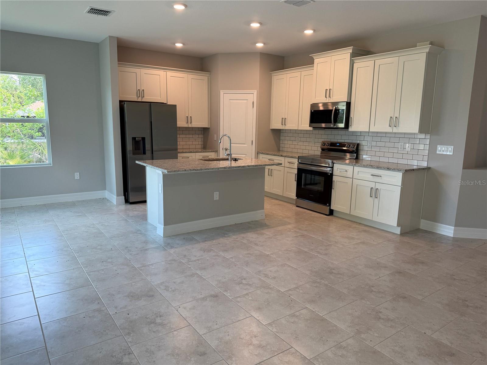 1275 Perry, Port Charlotte, FL 33952