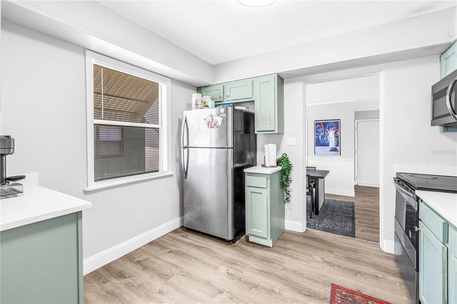 4729 12th, St Petersburg, FL 33711