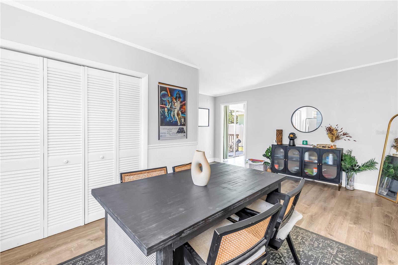 4729 12th, St Petersburg, FL 33711