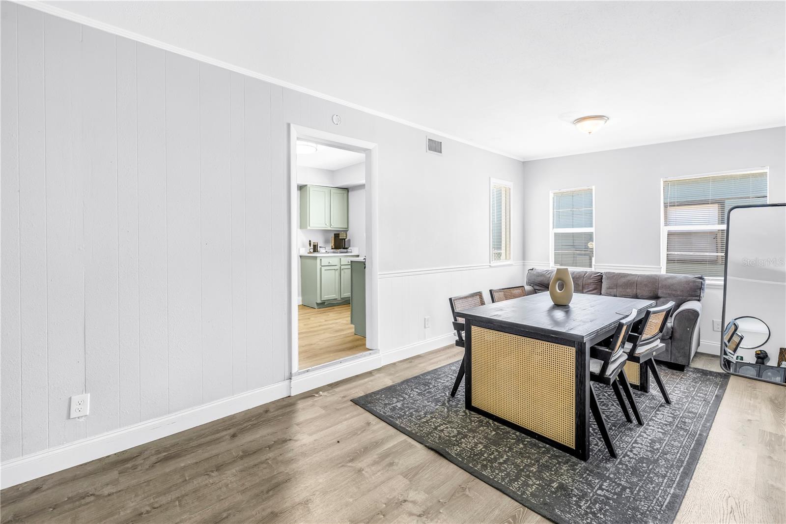 4729 12th, St Petersburg, FL 33711