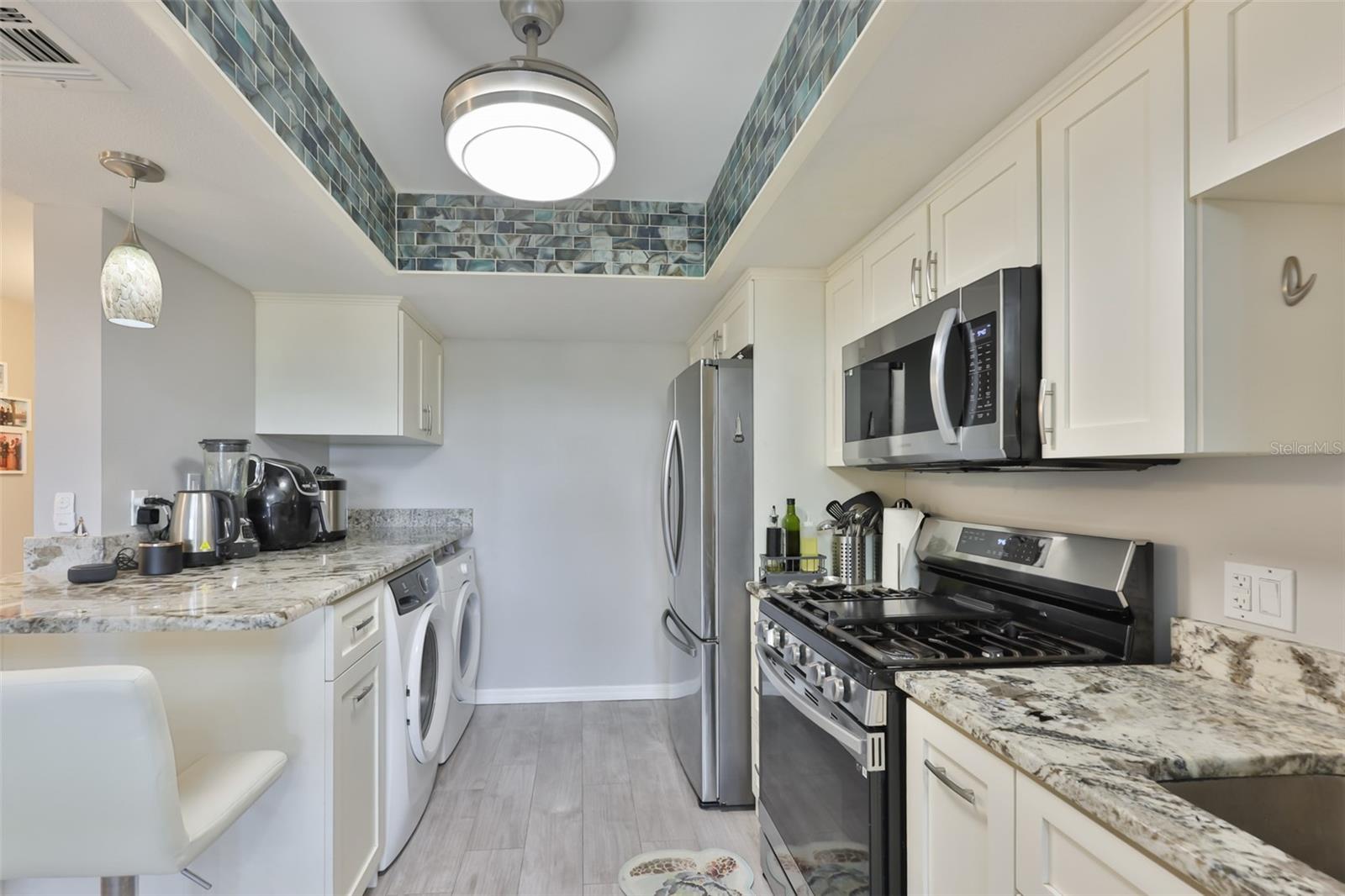 5400 Park Unit 208, St Petersburg, FL 33709