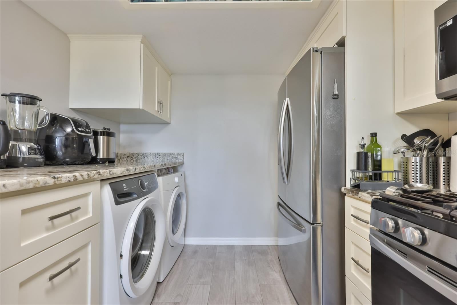 5400 Park Unit 208, St Petersburg, FL 33709