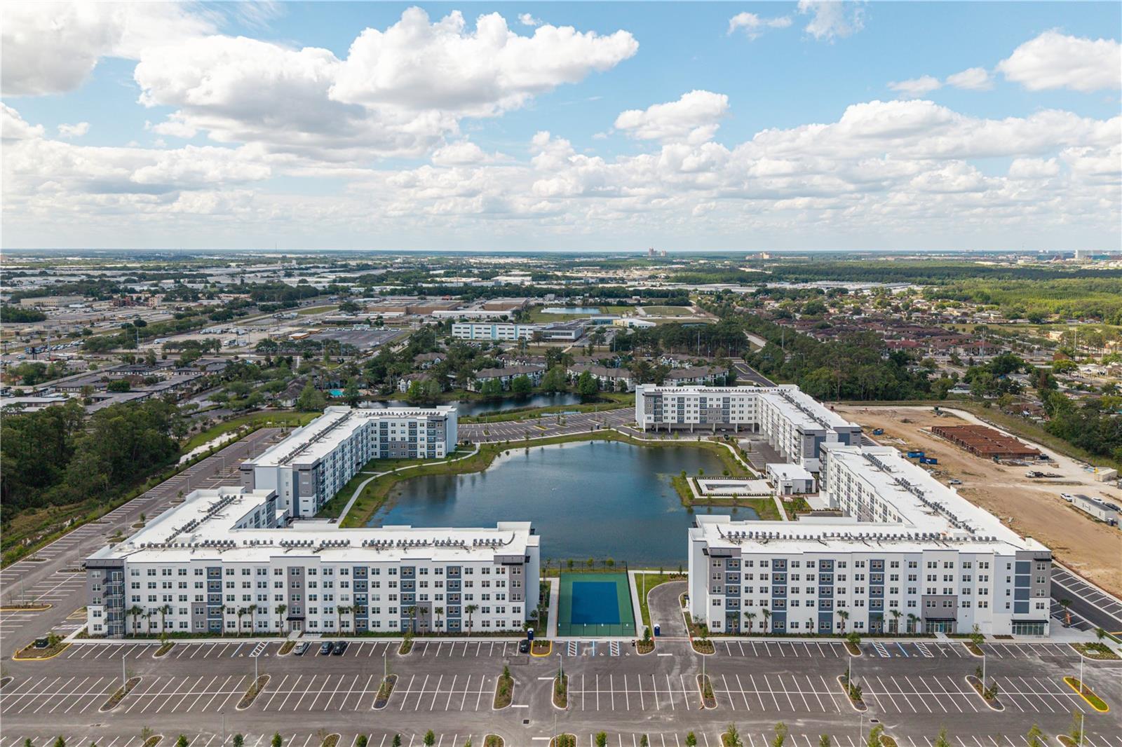 5579 Millenia Park Unit 323, Orlando, FL 32839