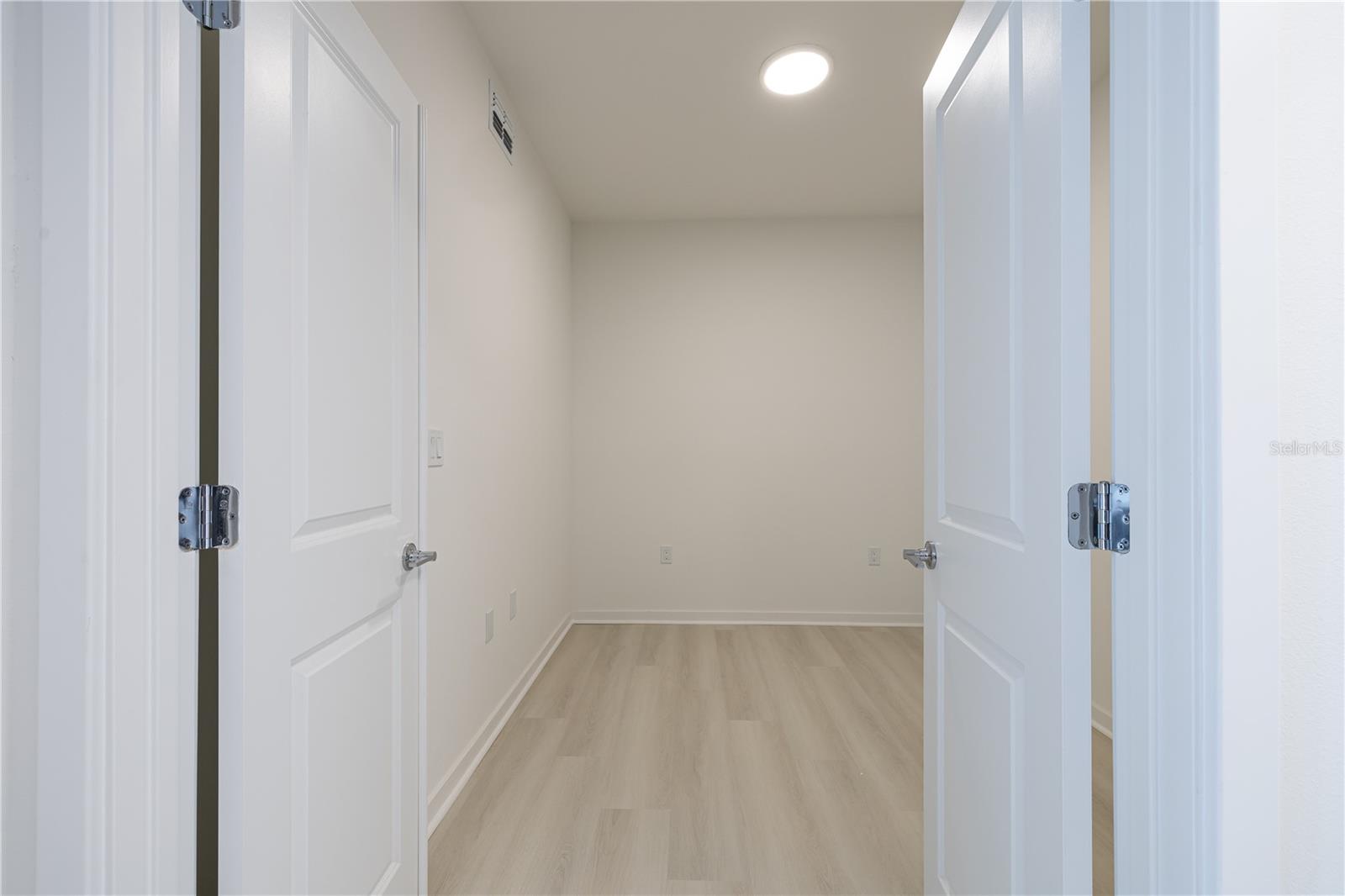 5579 Millenia Park Unit 323, Orlando, FL 32839