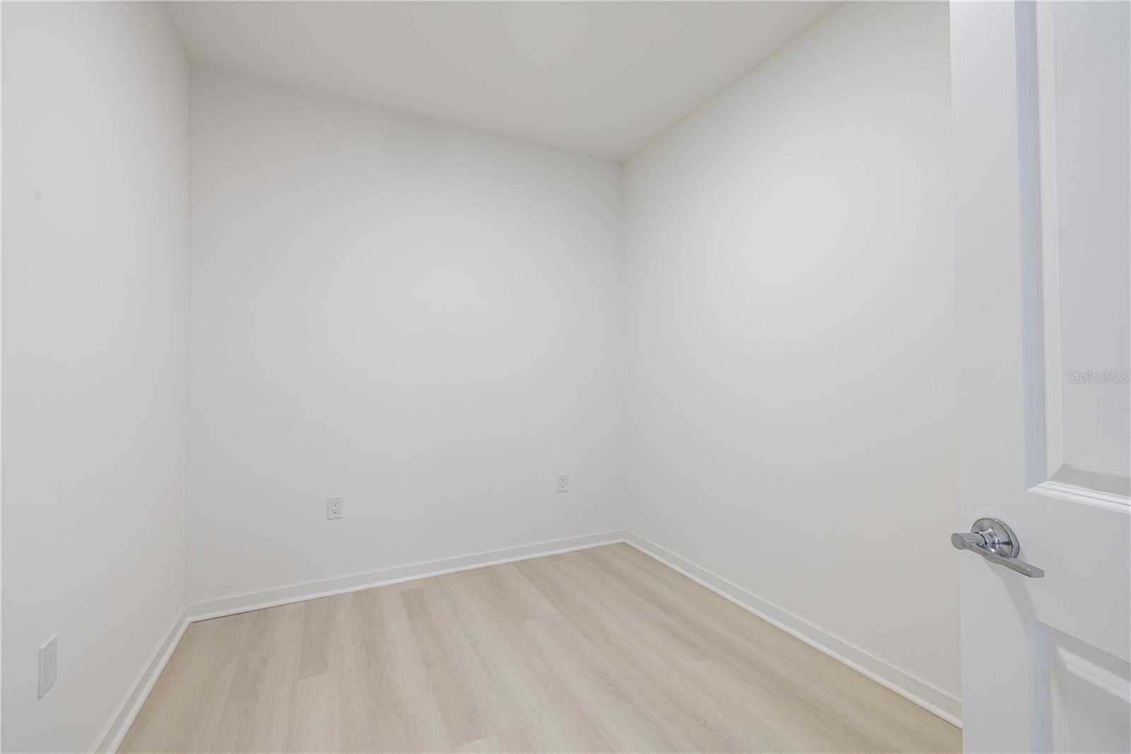 5579 Millenia Park Unit 323, Orlando, FL 32839