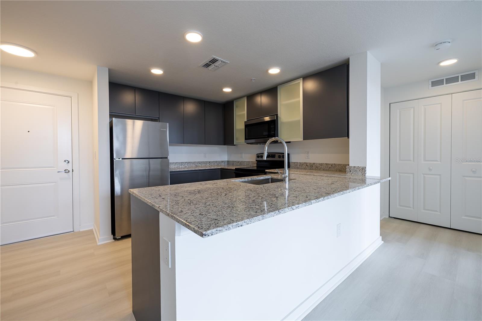 5579 Millenia Park Unit 323, Orlando, FL 32839