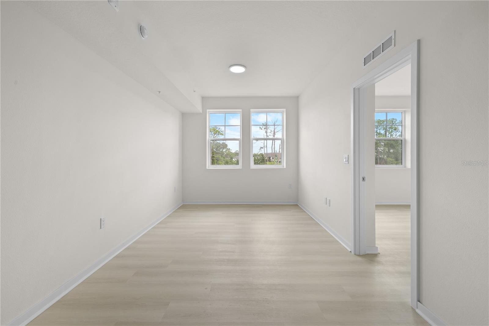 5579 Millenia Park Unit 323, Orlando, FL 32839