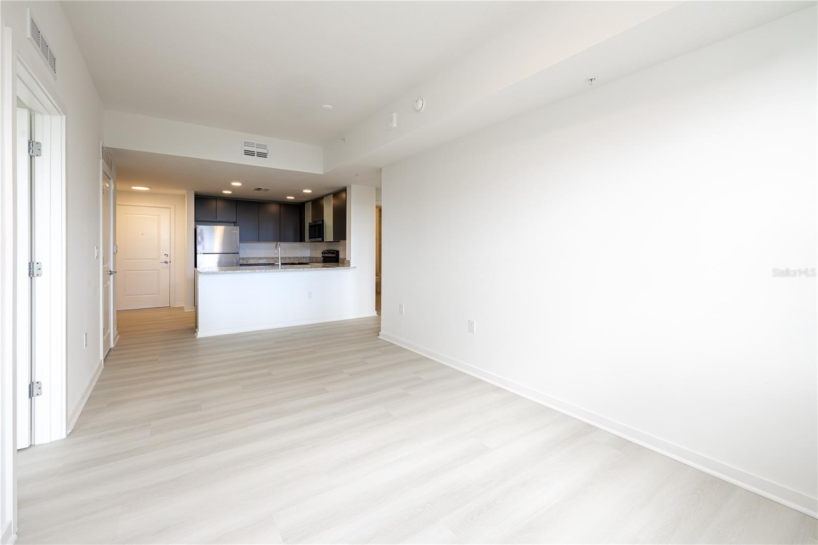 5579 Millenia Park Unit 323, Orlando, FL 32839