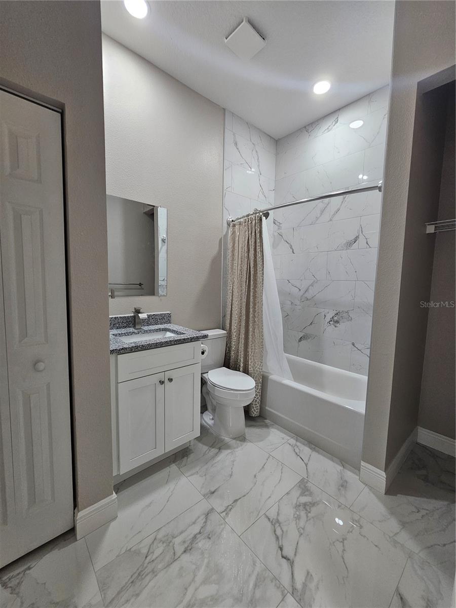 4502 42nd, St Petersburg, FL 33714