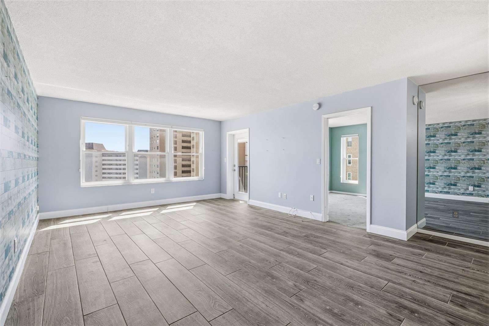 5220 Brittany Dr S Unit 901, St Petersburg, FL 33715