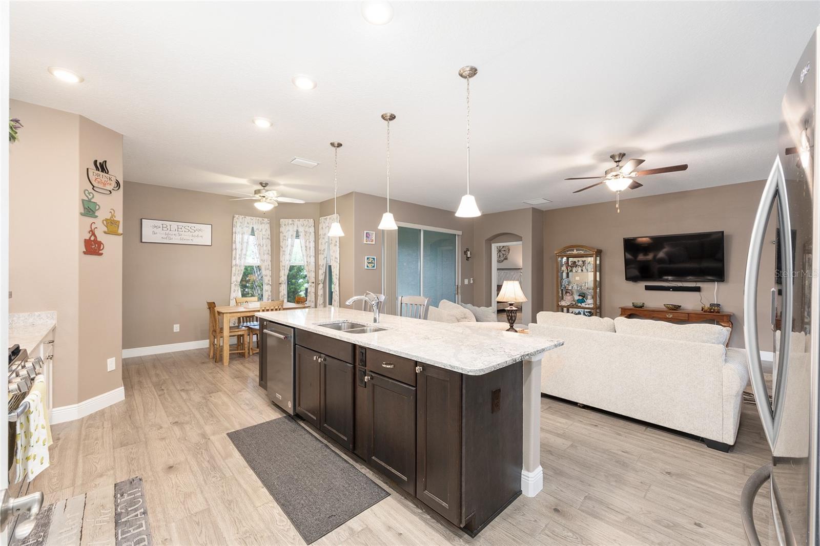 4258 James River, Leesburg, FL 34748