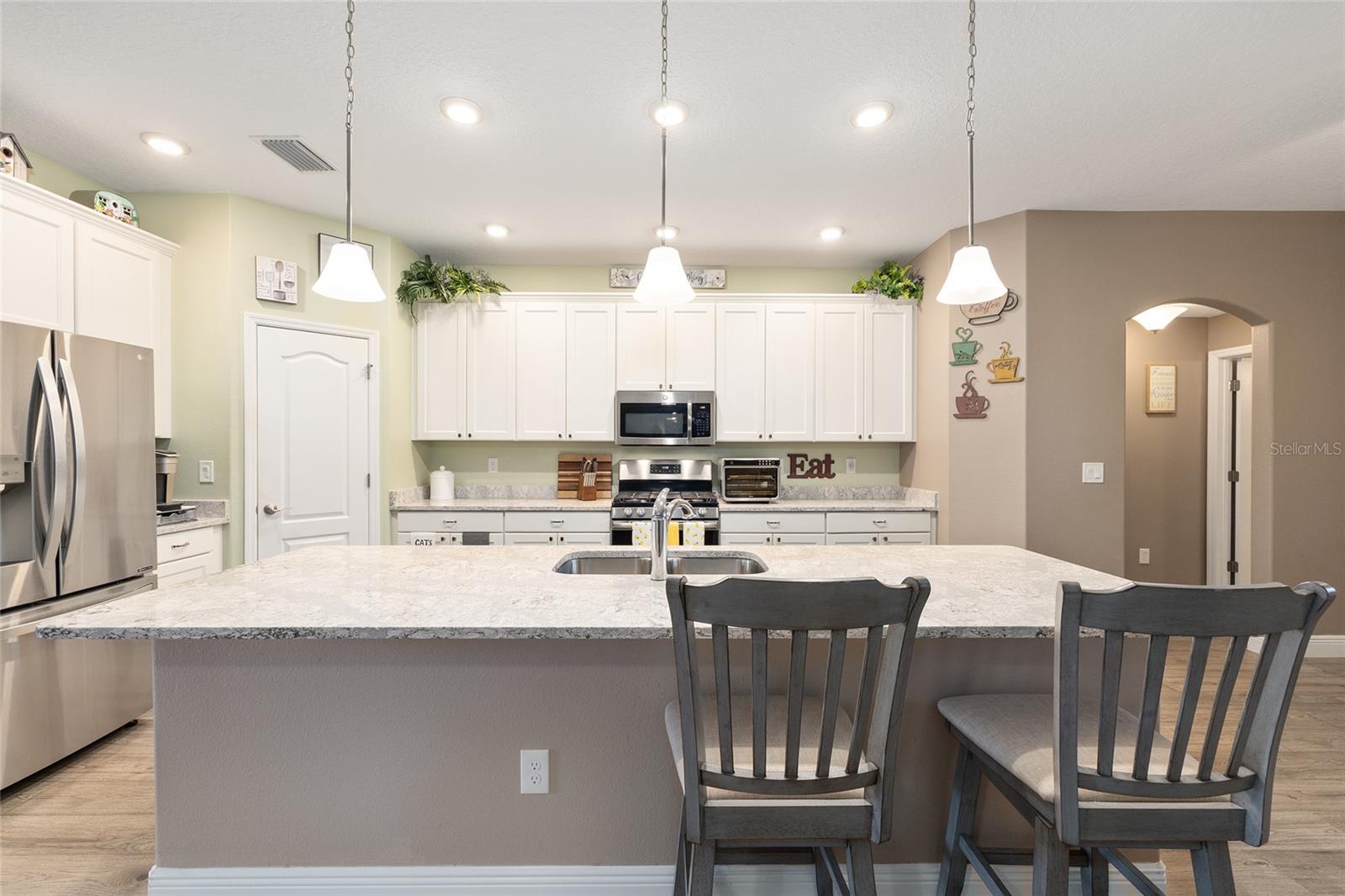 4258 James River, Leesburg, FL 34748