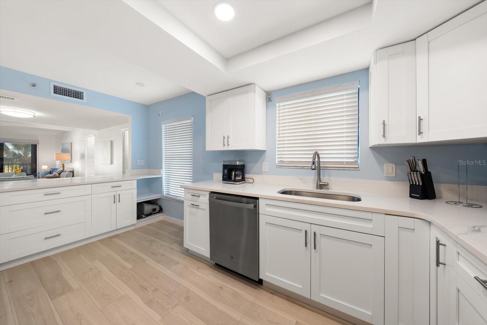 900 Gulf Unit 204, Indian Rocks Beach, FL 33785