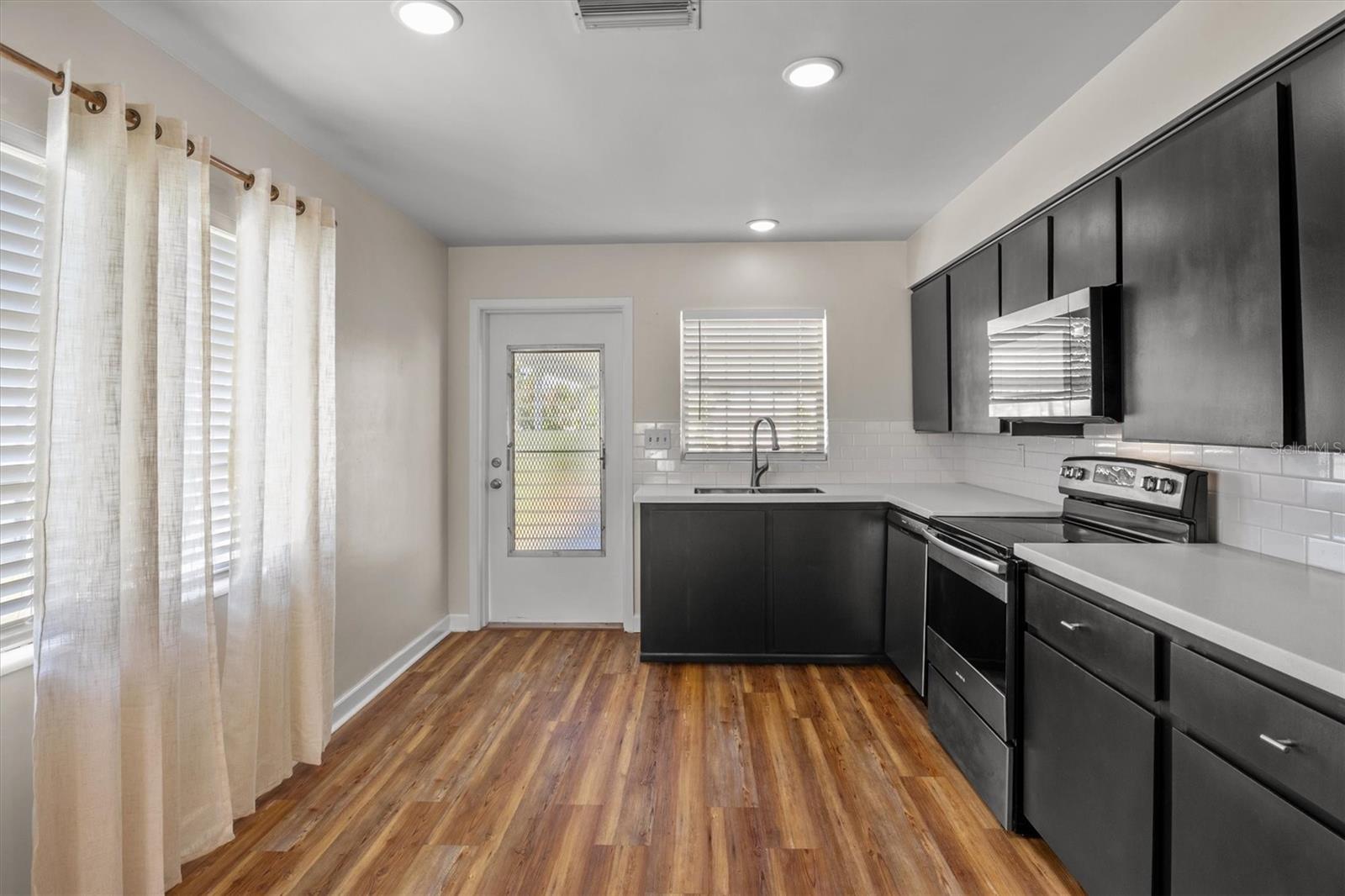 1213 8th, Winter Haven, FL 33881