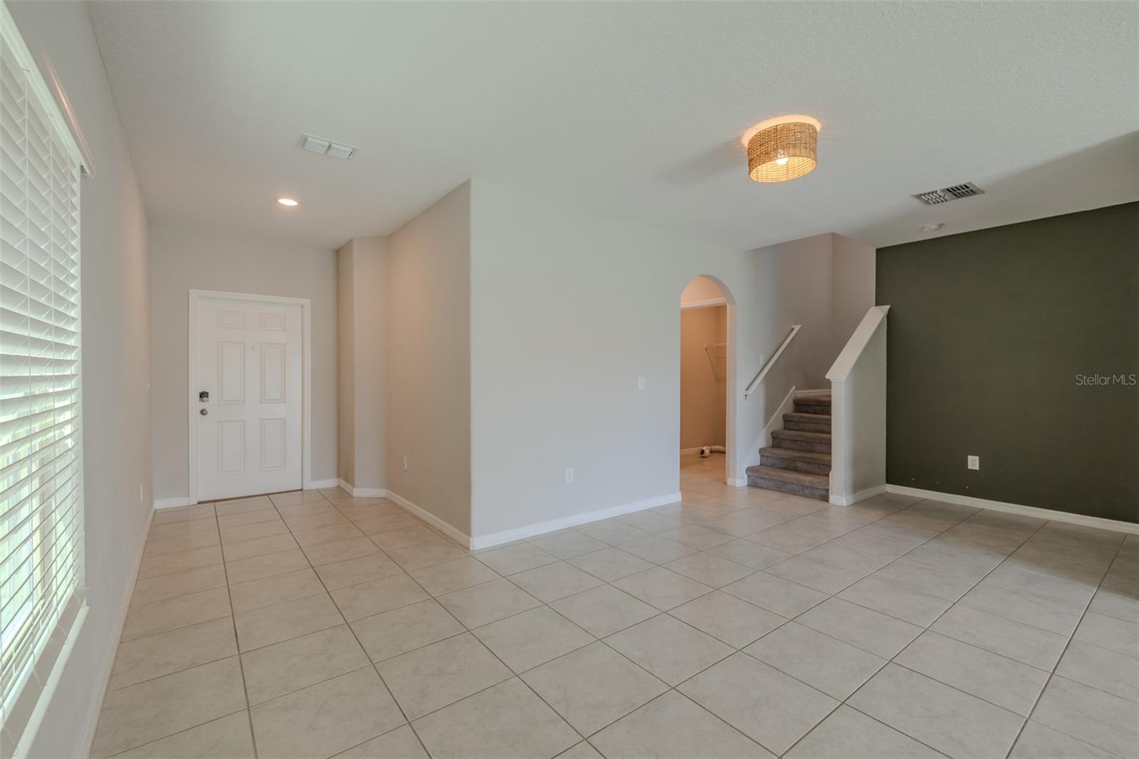 4712 Ron Eddie, Tampa, FL 33619