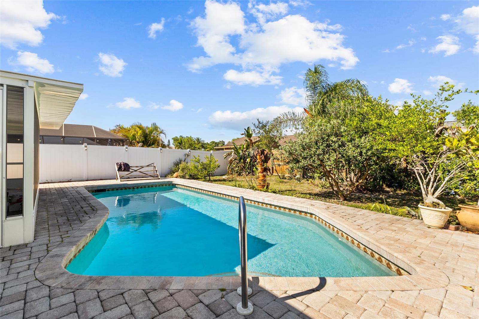 6609 Mauna Loa, Sarasota, FL 34241