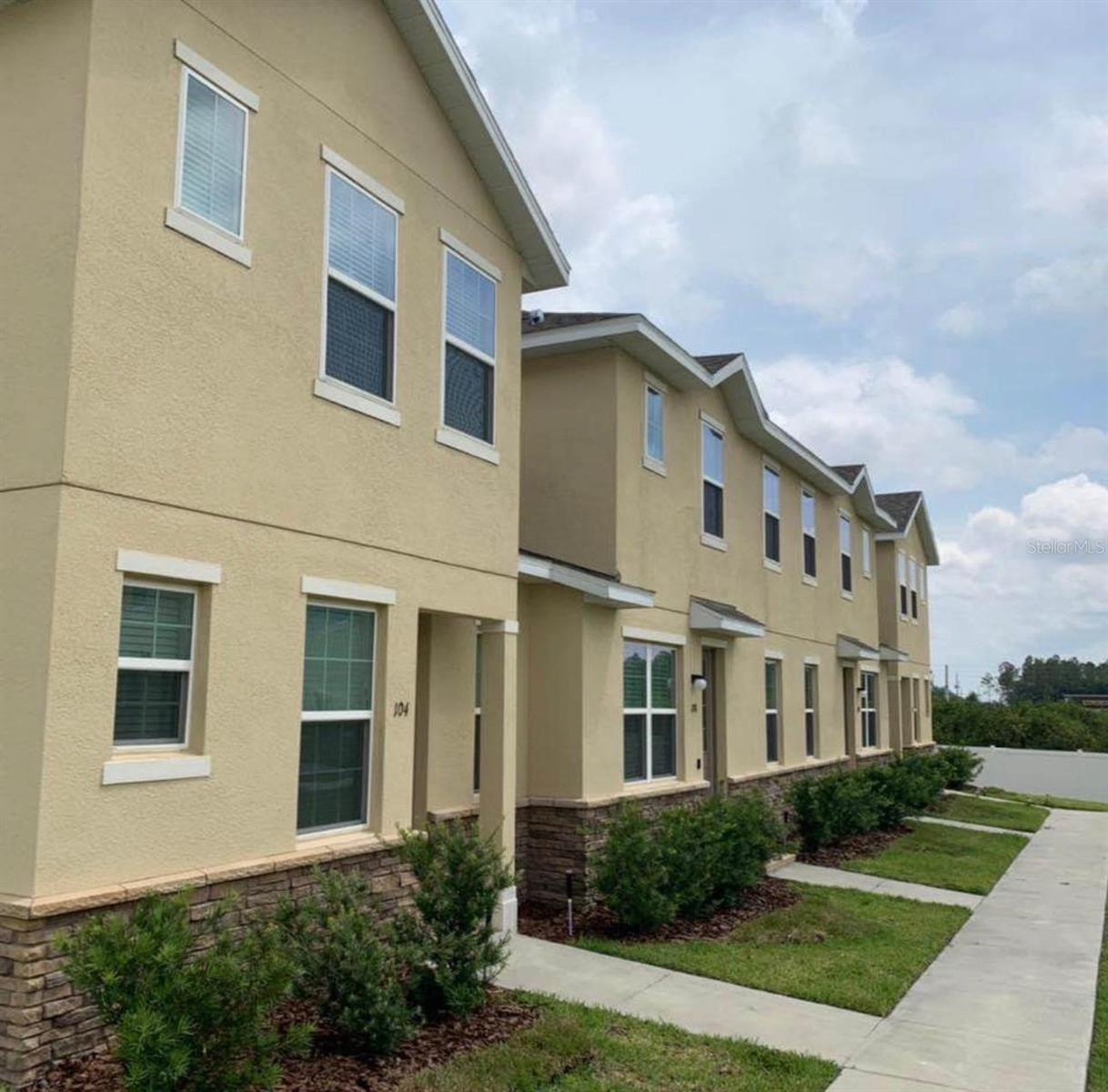 112 Holly Village, Davenport, FL 33837