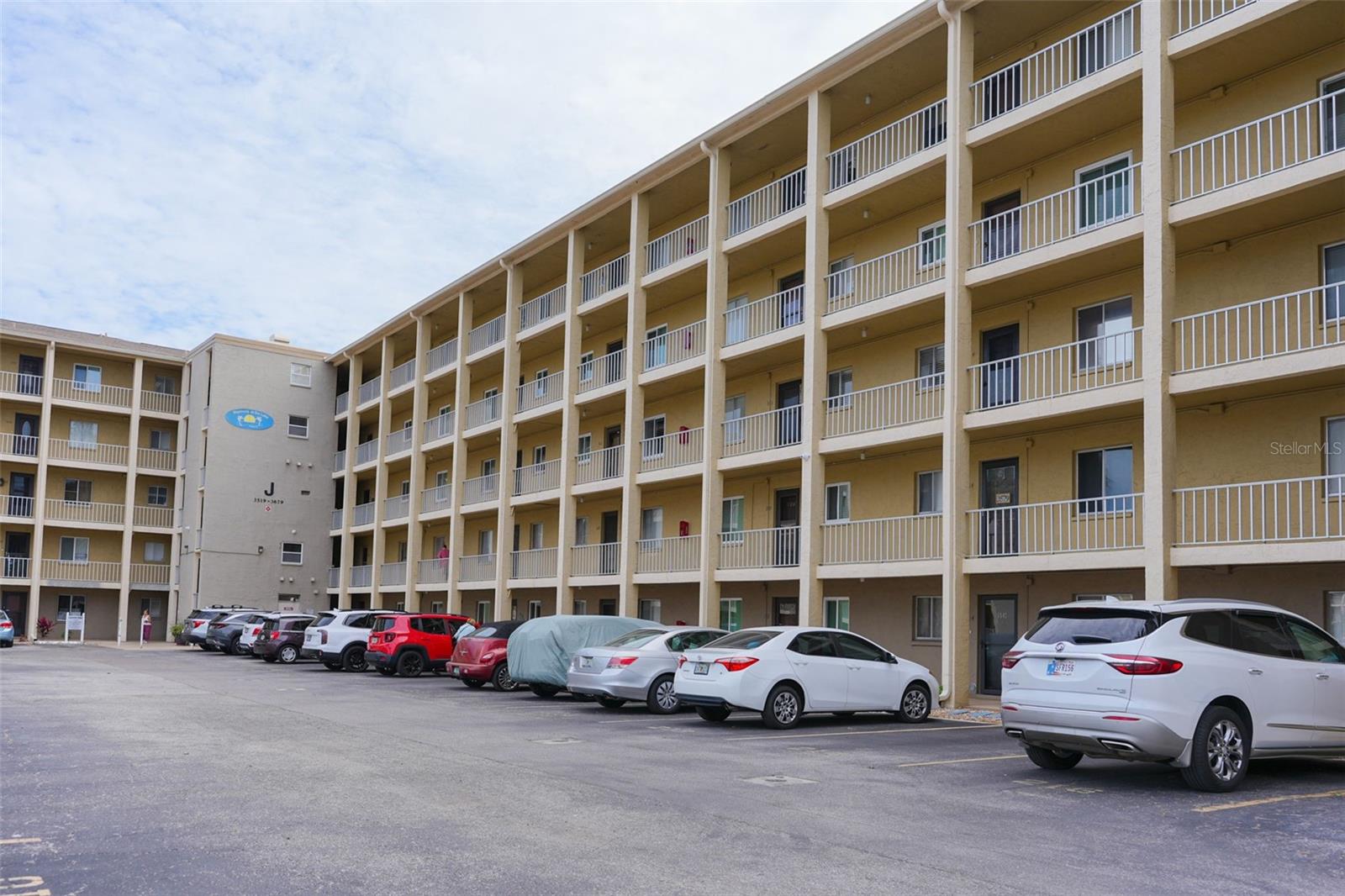 3607 Lake Bayshore Unit J-312, Bradenton, FL 34205