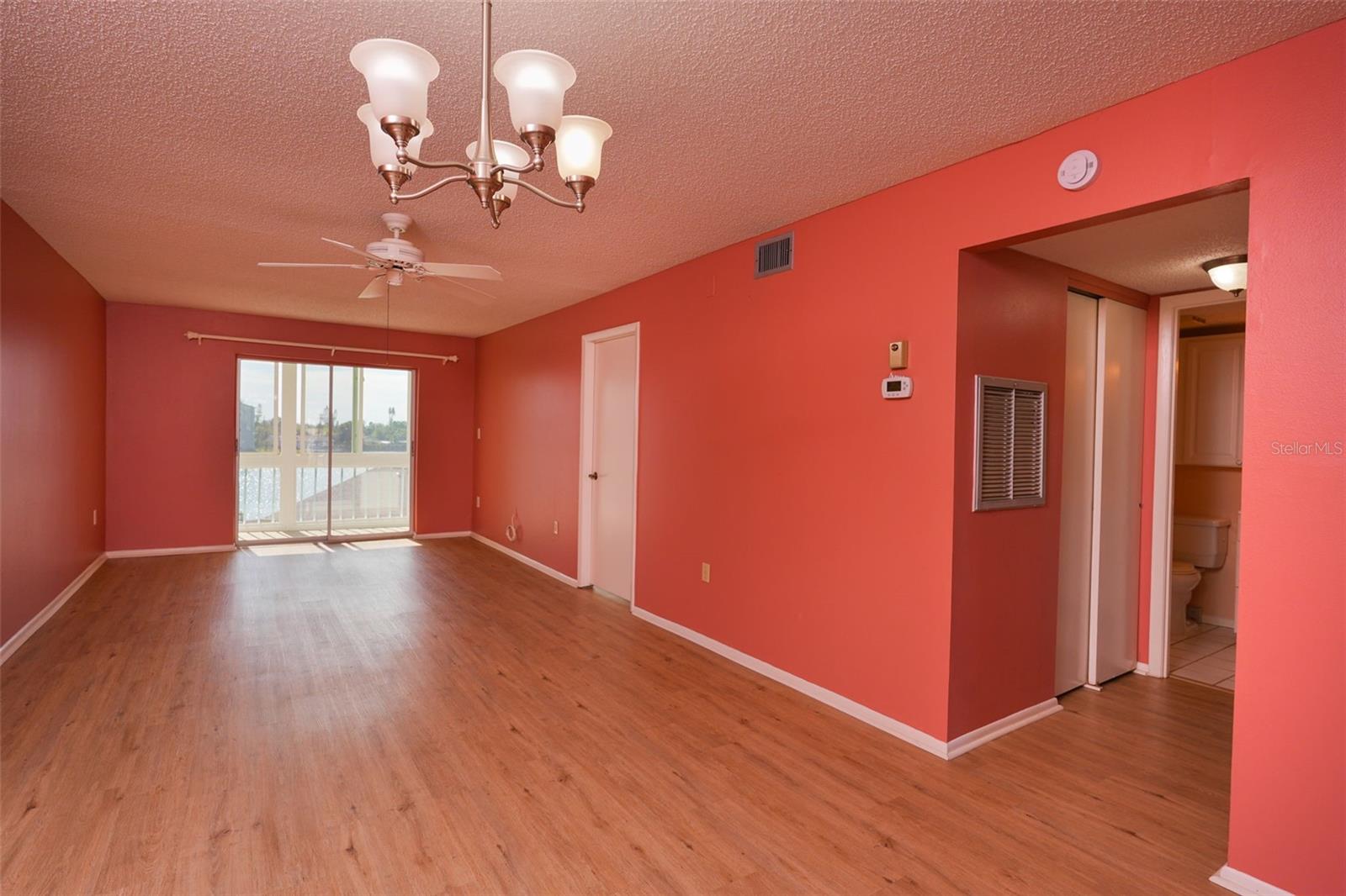 3607 Lake Bayshore Unit J-312, Bradenton, FL 34205