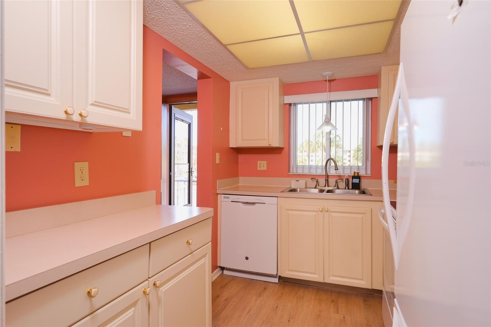 3607 Lake Bayshore Unit J-312, Bradenton, FL 34205