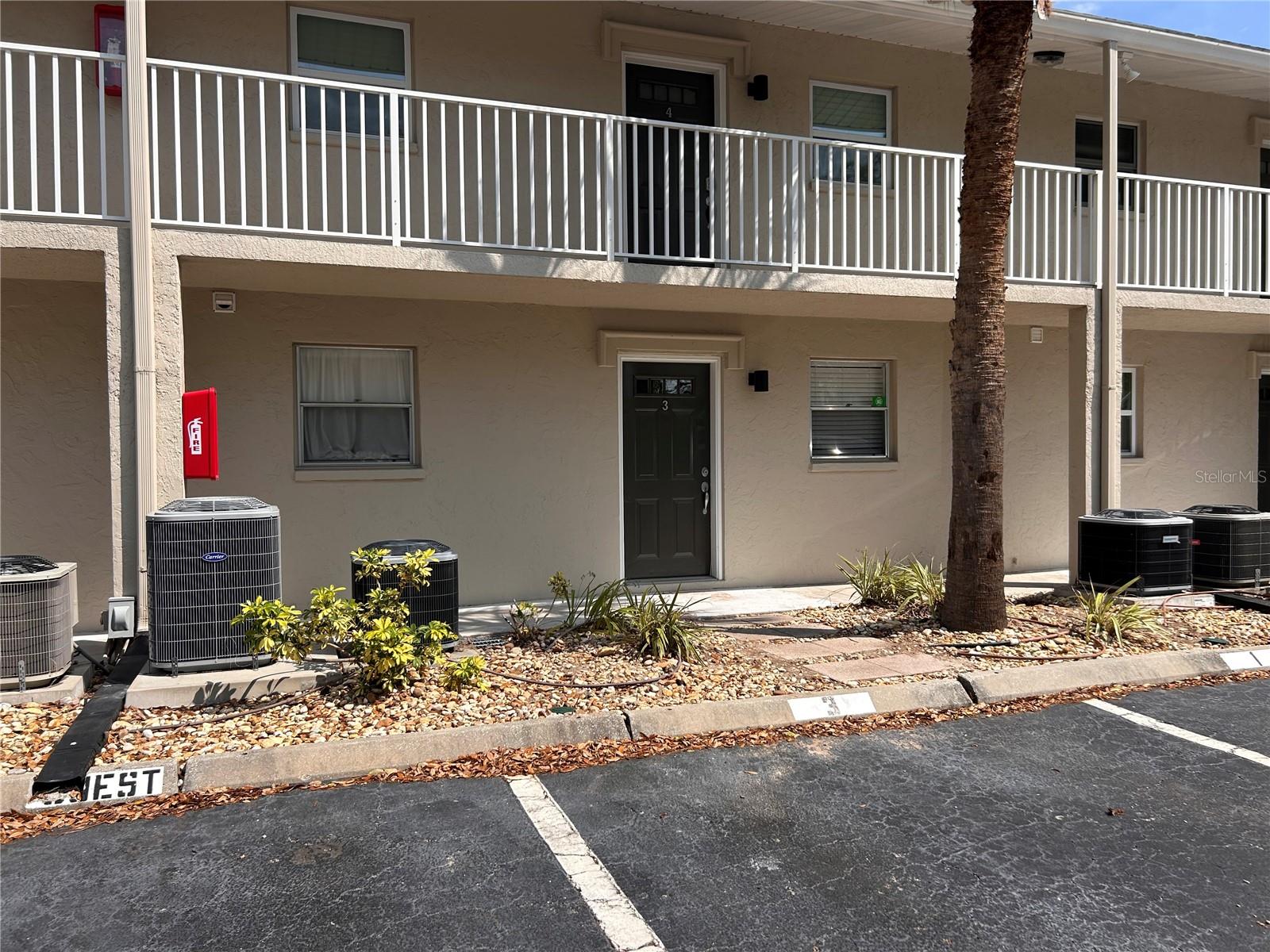 972 La Costa Unit 3, Sarasota, FL 34237