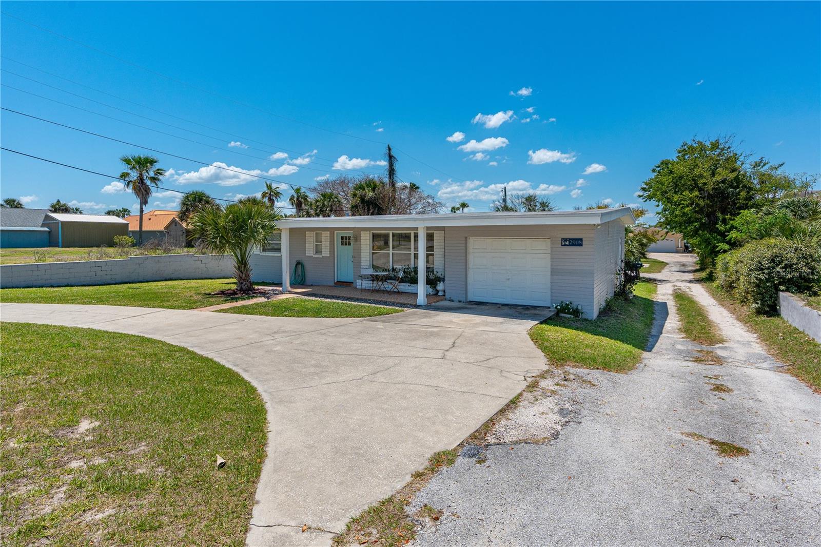2908 Peninsula, Daytona Beach, FL 32118