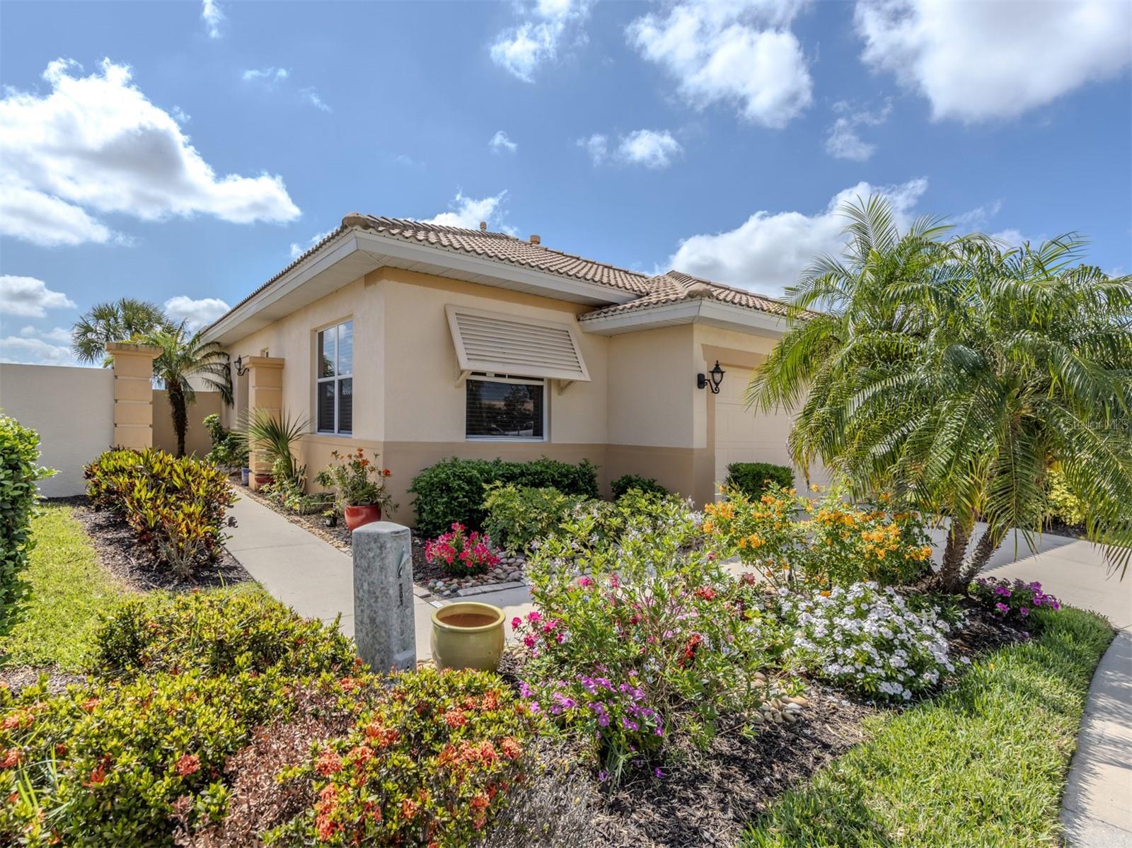 101 Mestre, North Venice, FL 34275