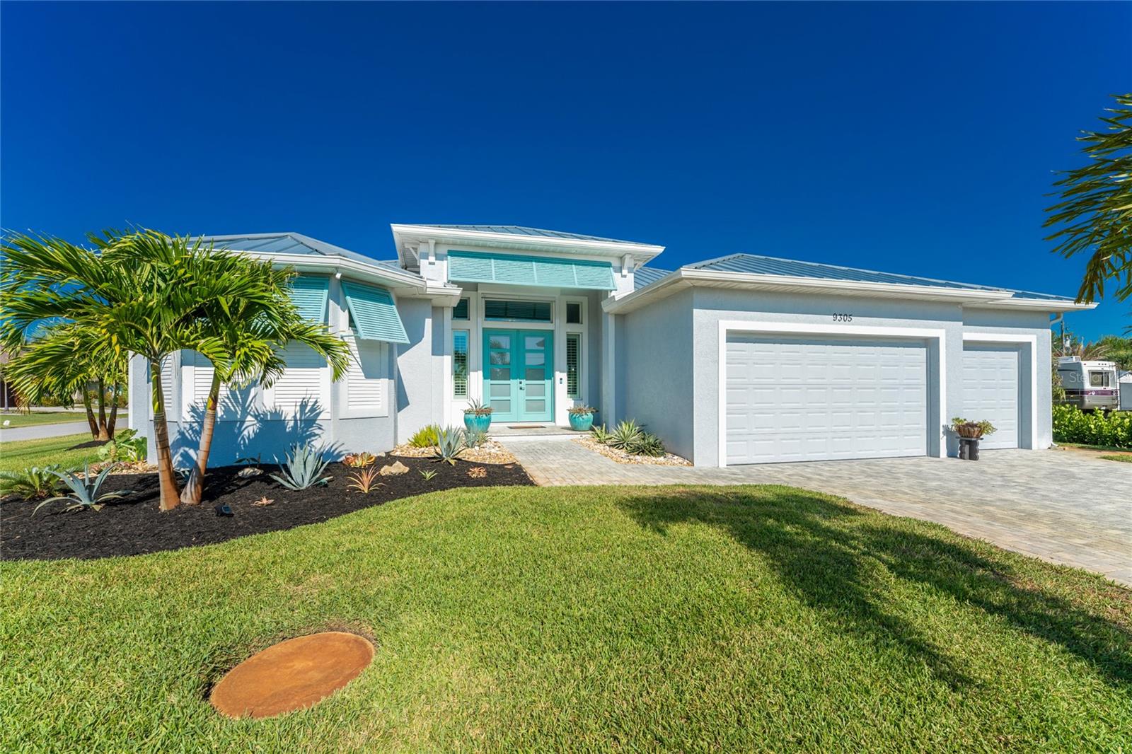 9305 Spring, Port Charlotte, FL 33981