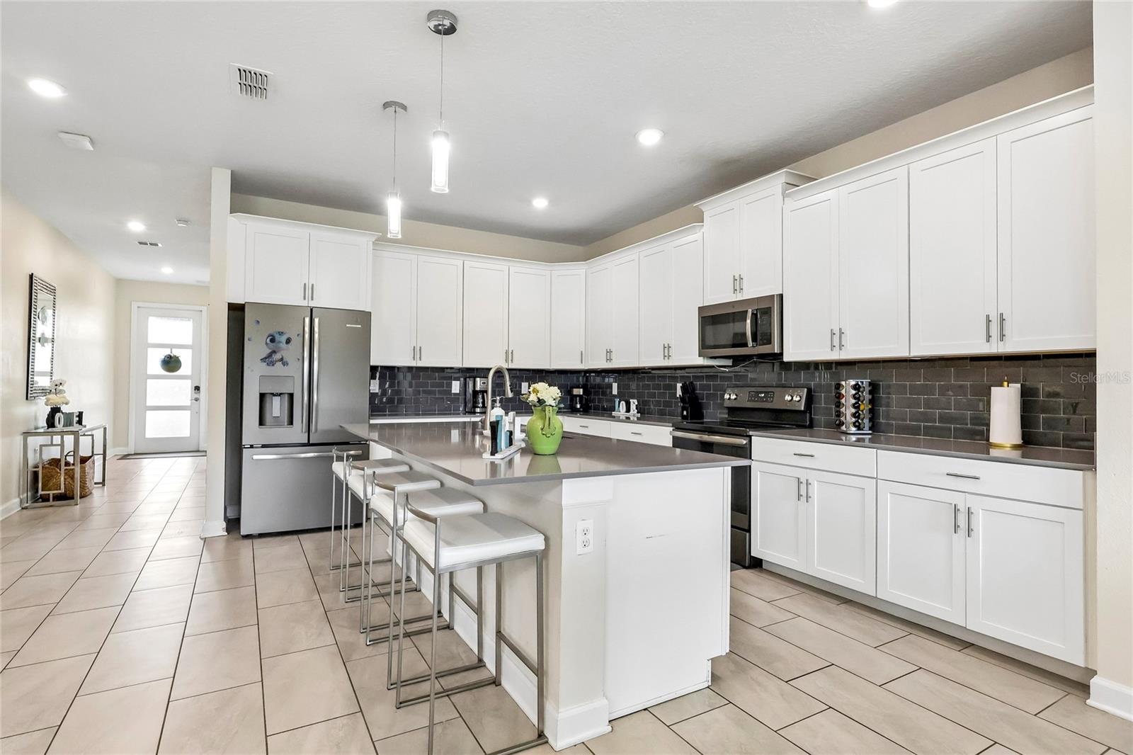 2801 Bookmark, Kissimmee, FL 34746