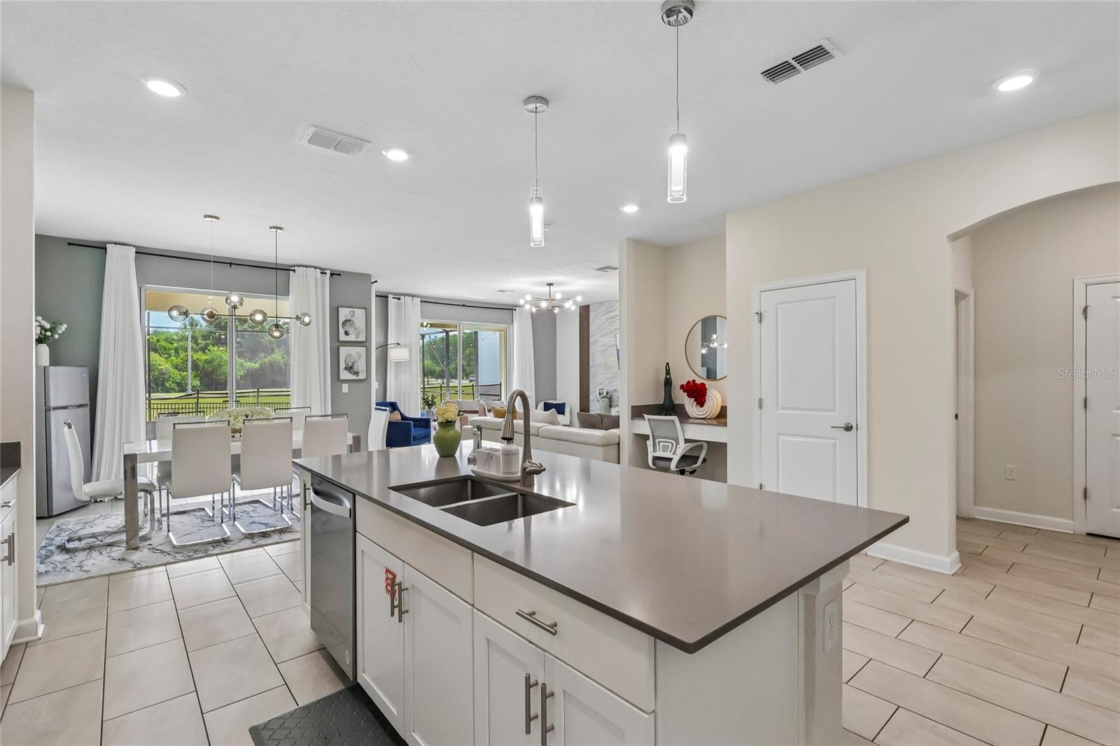 2801 Bookmark, Kissimmee, FL 34746