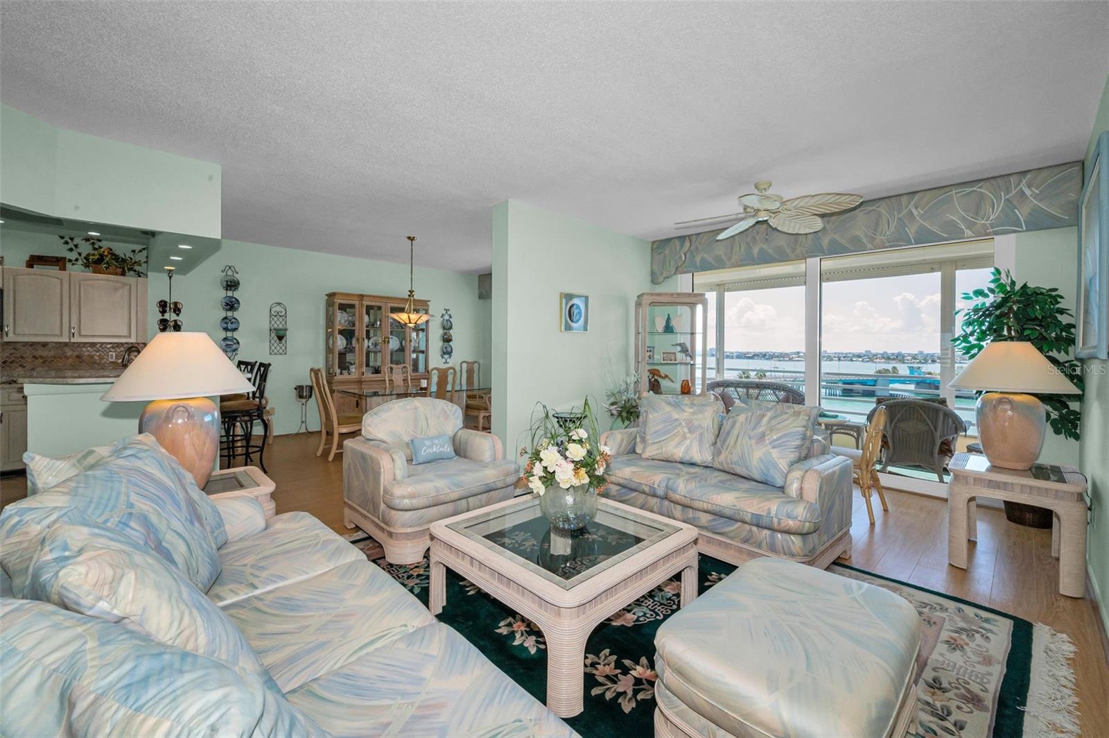 7882 Sailboat Key Unit 605, South Pasadena, FL 33707