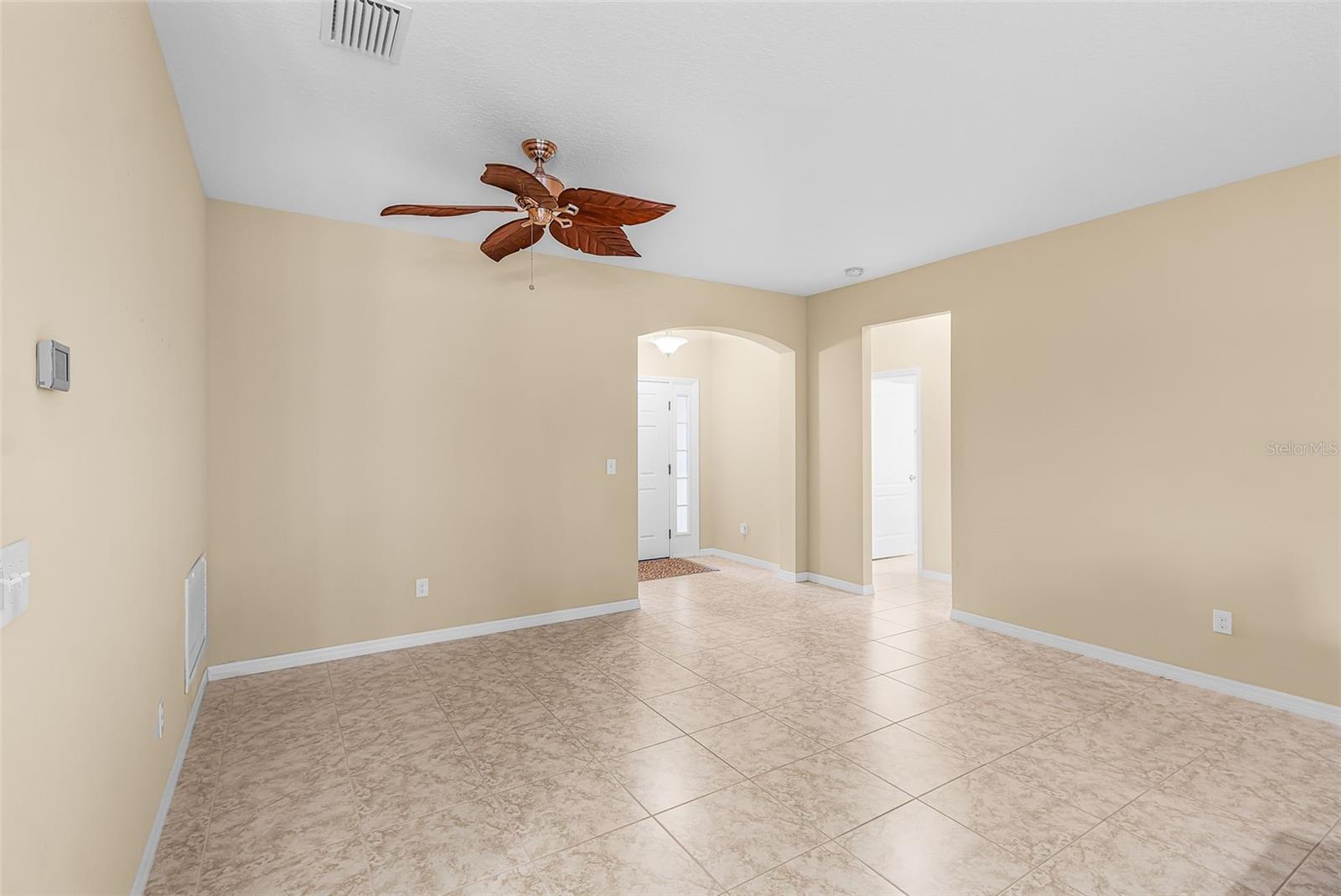 8531 Karpeal, Sarasota, FL 34238