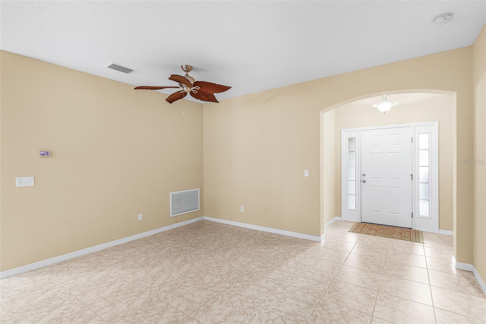 8531 Karpeal, Sarasota, FL 34238