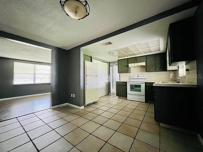 7907 Yucca, New Port Richey, FL 34653
